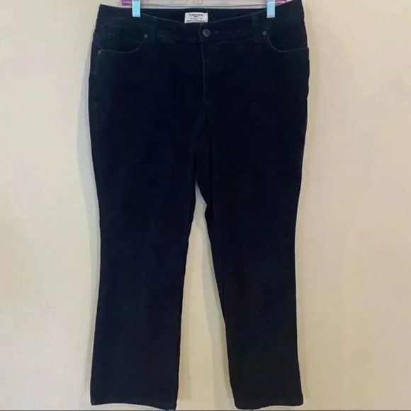 At.Johns ‘Bay Straight Fit  Carduroy women pants - Picture 3 of 5